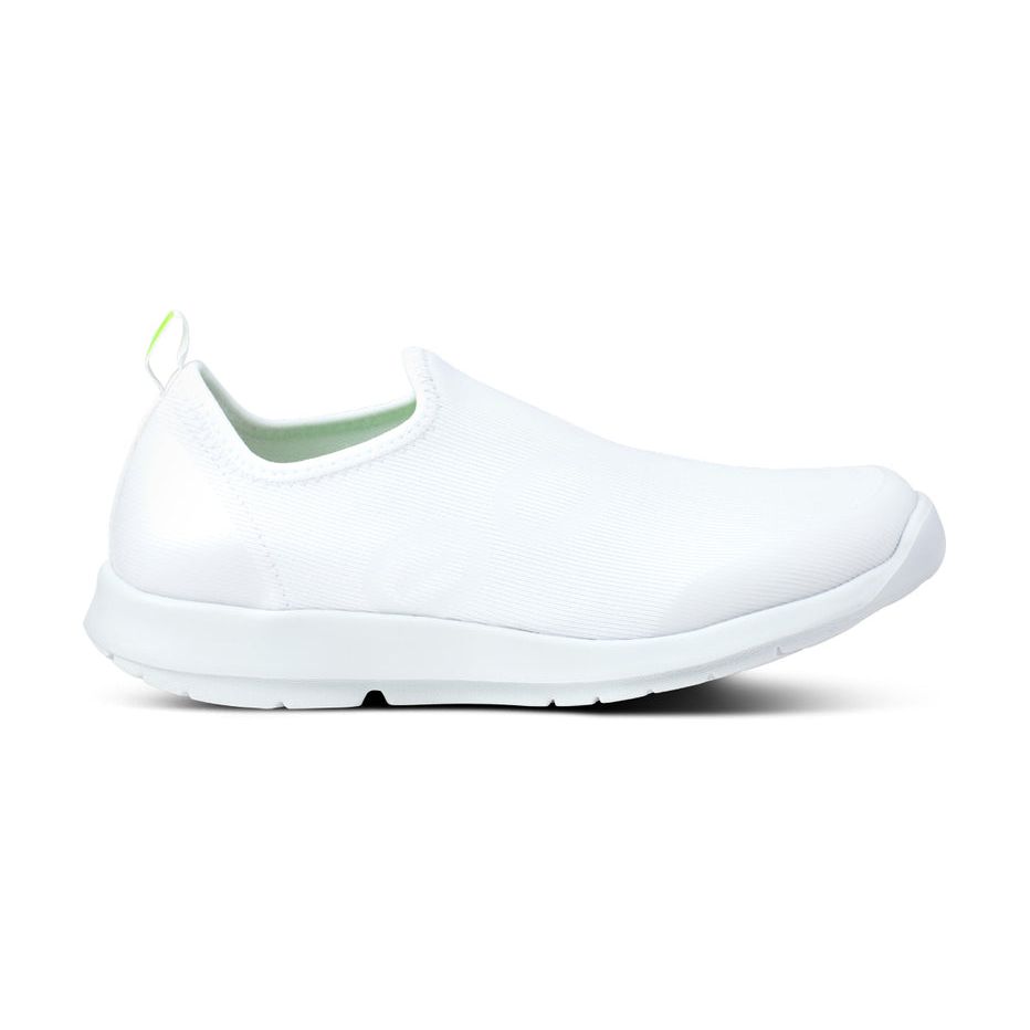 OOFOS Women's OOmg Sport Low Shoe in White