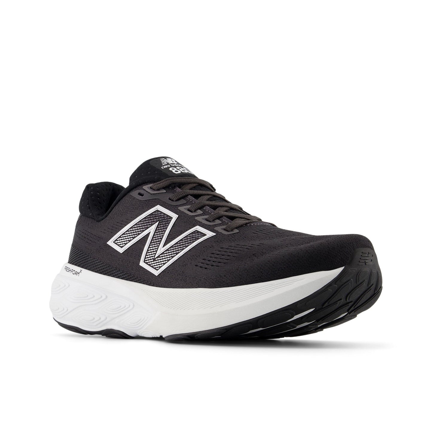 New Balance Men's Fresh Foam X 880v15 in Black with NB 103 White and Reflection