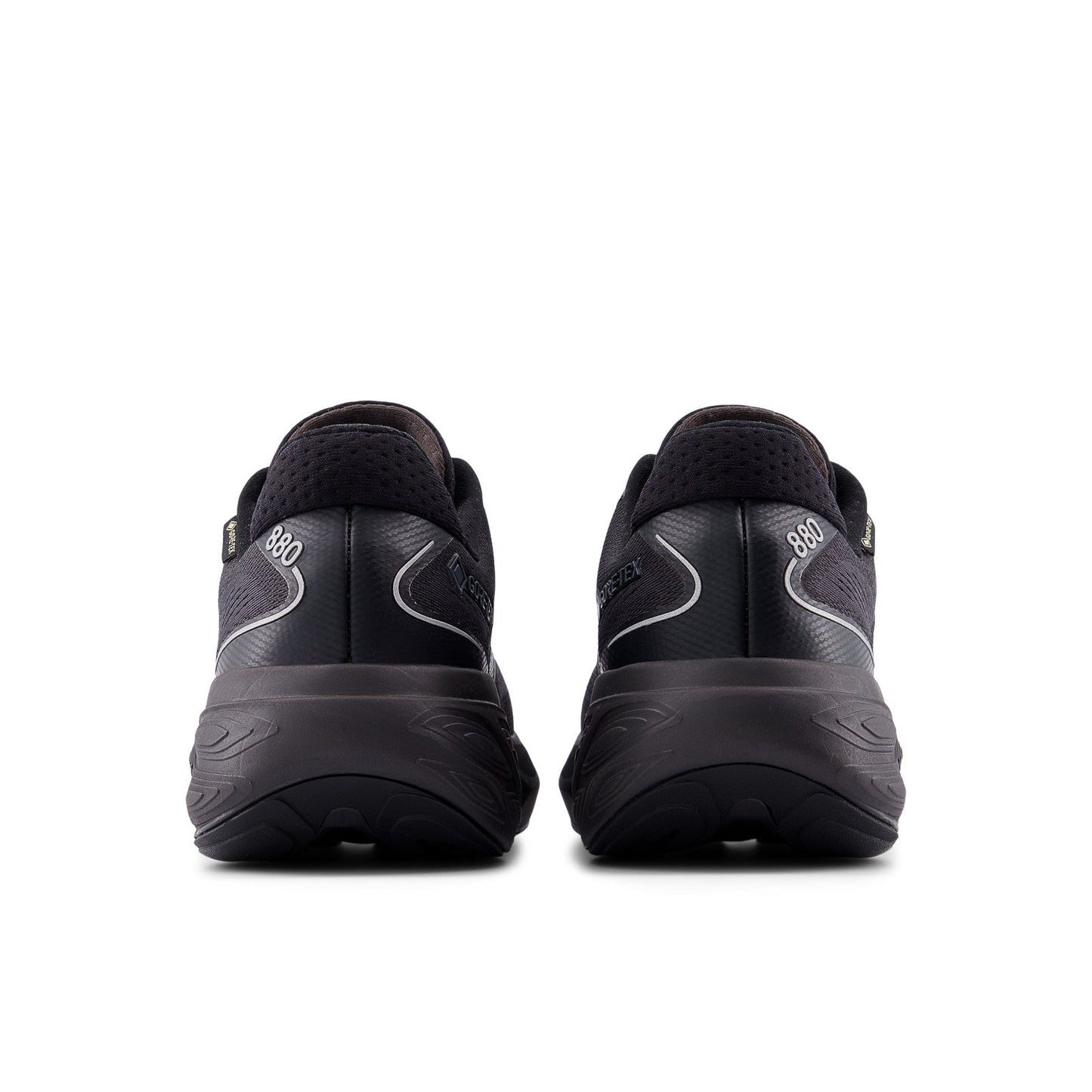 New Balance Men's Fresh Foam X 880v15 GORE-TEX® in Black with Castlerock and Silver Metallic
