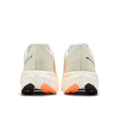 New Balance FuelCell SuperComp Elite v4