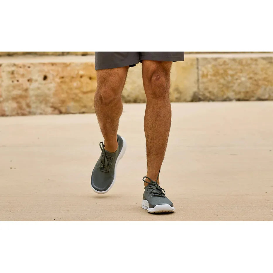 OOFOS Men's OOmg Sport LS Low Shoe in White and Olive
