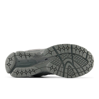 New Balance Men's 2002R