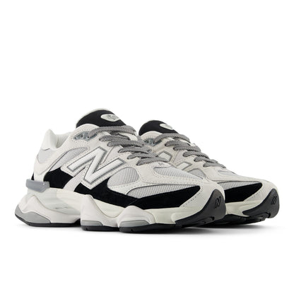 New Balance Unisex 9060 in Black with Reflection