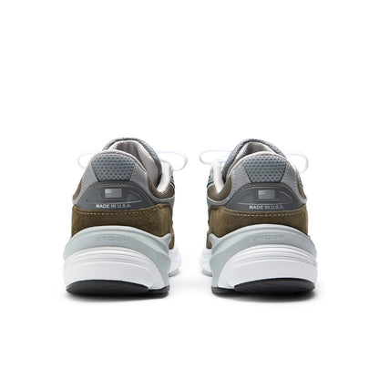 New Balance Unisex Made in USA 990v6