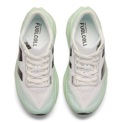 New Balance Women's FuelCell Rebel v4