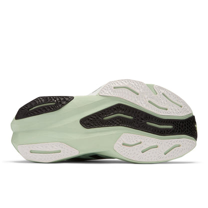 New Balance Women's FuelCell Rebel v4