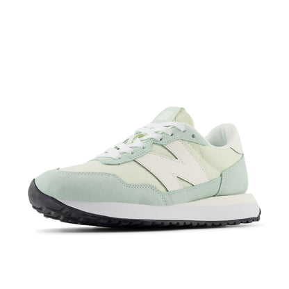 New Balance Women's 237