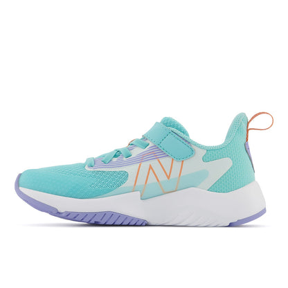 New Balance Kids Rave Run v2 Bungee Cord With Top Strap in Surf with Peach Glaze and Magic Hour